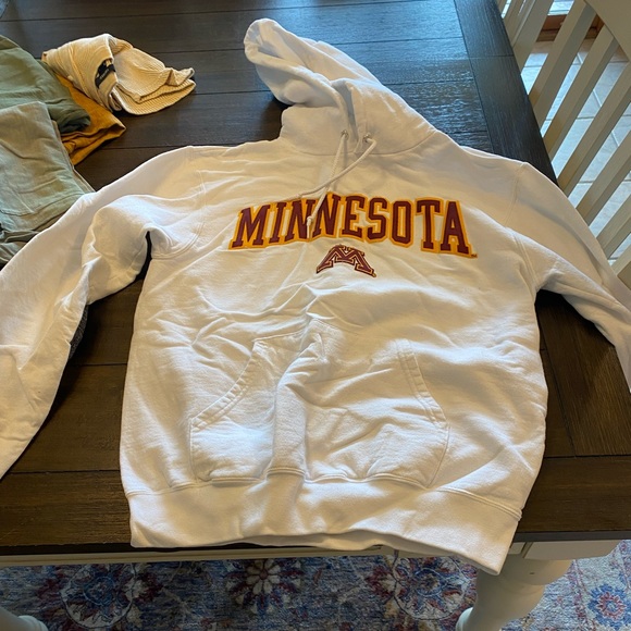 White University of Minnesota Hoodie - Picture 1 of 1